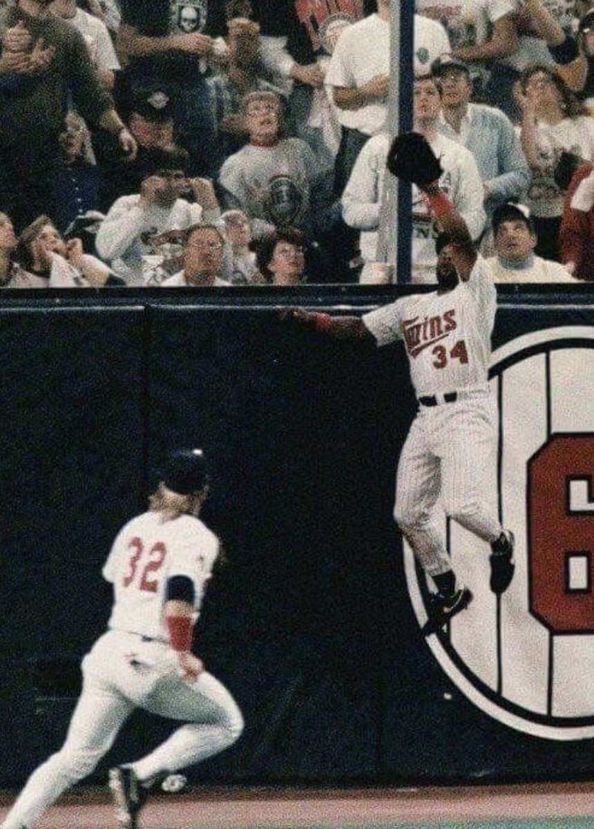 80sSportsNStuff's tweet image. Today in 1991, Kirby Puckett’s Game 6 heroics forced a Game 7 the next night...