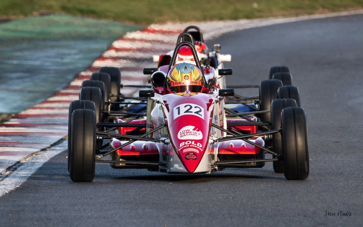 Transmission001's tweet photo. Simply the best . .
The stars of Formula Ford who delivered yet another fantastic spectacle of racing yesterday at #BrandsHatch: -
1: #RorySmith 2: #JonathanBrowne 3: #MattCowley
Images : @SteveHindle
#FFFestival #FormulaFord #FF1600 #BrandsHatch #OnAvons https://t.co/KNavyNpY29