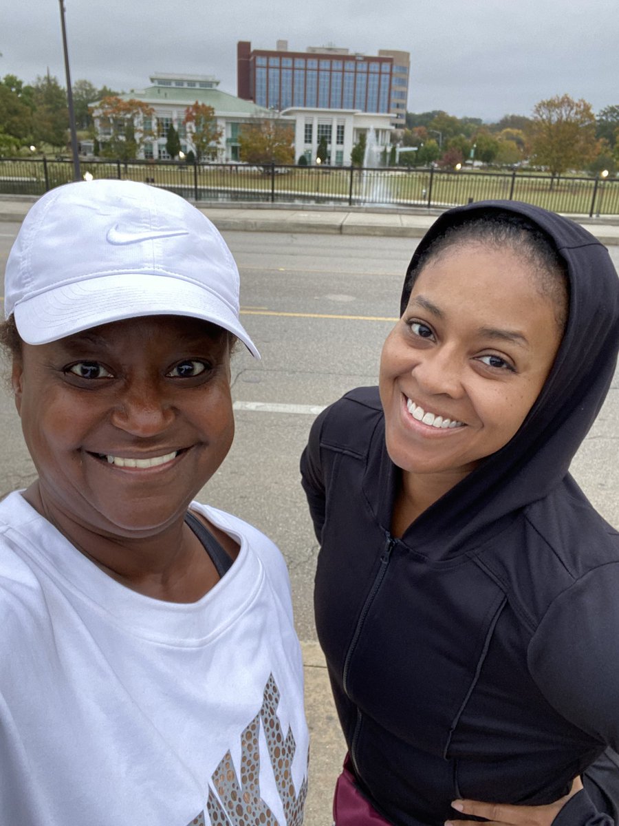 mjgoodma's tweet photo. @huntsvillecity Staying healthy and enjoying the bustling growth in downtown! https://t.co/wvp2oharH7