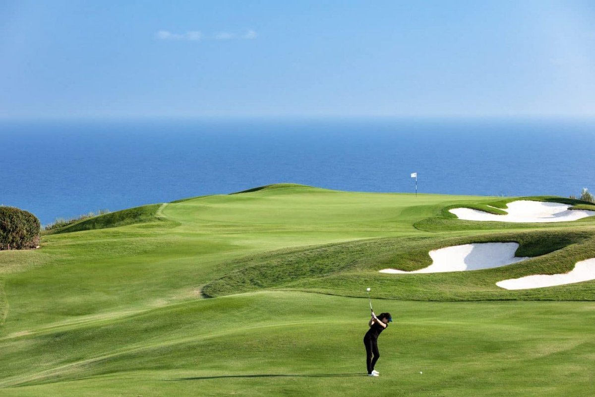 HashtagGolfUK's tweet photo. That's quite a view while playing golf. If you know of a better view then we'd like to see it... PGA National, Cyprus - Open for quarantine free travel!
Click for more: https://t.co/PXBppCtymj
#beautifulgolfphotos #golfcyprus #golftravel https://t.co/FQOnETFhrd