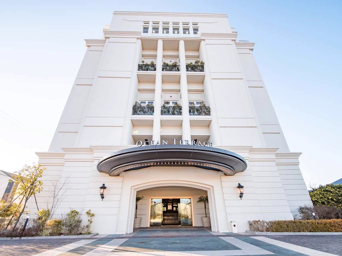 まるで海外ドラマ？三重県にある1日6組限定のホテル「OCEAN TERRACE」が素敵！