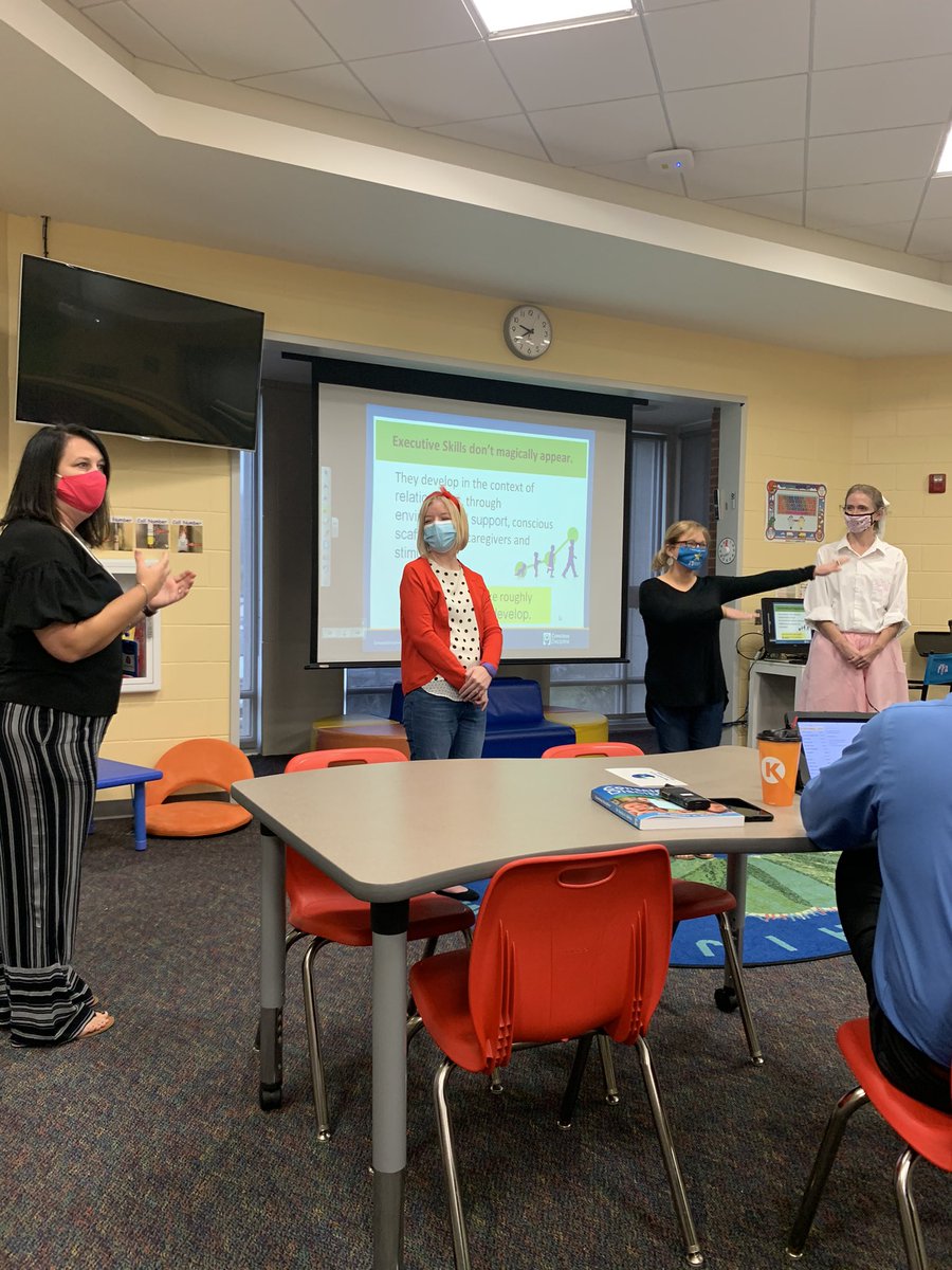 LPSbirdiesPC's tweet photo. Conscious Discipline training at LPS this morning. @ConsciousDiscip #understandingbehaviors https://t.co/1if3UF3ZWy
