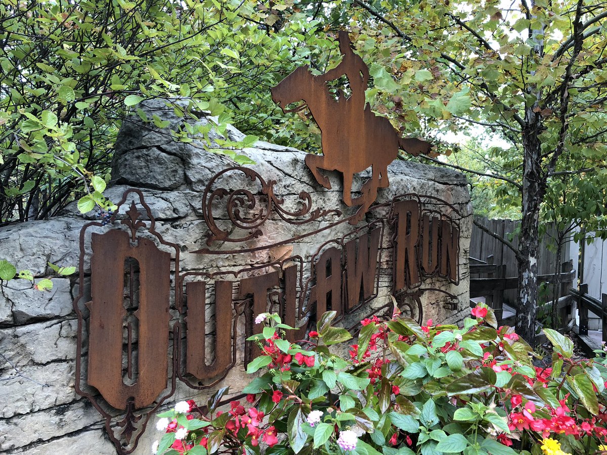 WildcatCoasters's tweet photo. 2 years ago we visited @SDCAttractions for our first time. This summer we returned with our family to celebrate the parks 60th Anniversary! #60yearsofmemories #silverdollarcity https://t.co/IKwyIblDUz