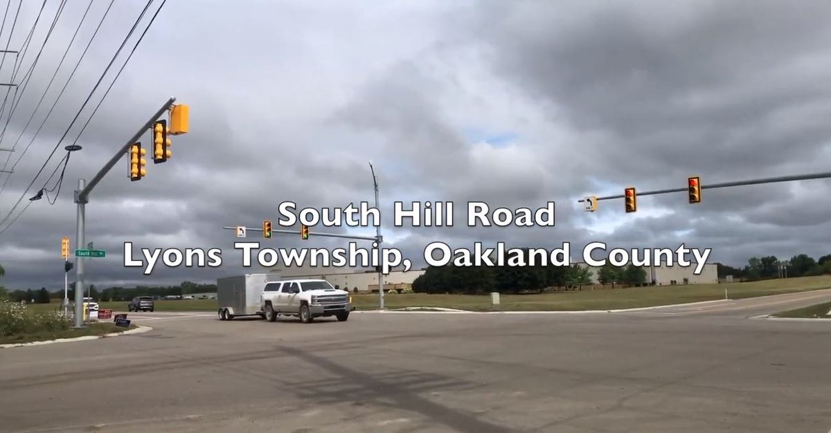 MICountyRoads's tweet photo. Road Commission for Oakland County used the TEDF grant to reconstruct an intersection. Learn more: https://t.co/1pDYSwdNcb. #ProjectOfTheDay #TEDF https://t.co/swSDG481no