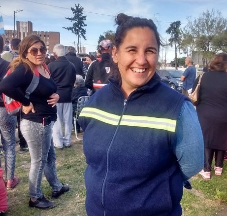 uncbplus's tweet photo. #Ahora #Aire @lauracibelli, miembro de la mesa nacional de la @UTEPoficial, nos habla en #LaMañanaInformativa sobre las movilizaciones contra la familia Etchevere.
#LaVozDeLosClubesDeBarrio #UNCB https://t.co/OOpoAqpwSY