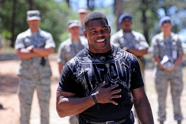 UHS_Inc's tweet photo. "Having experienced bullying, I can say with certainty that bullying is wrong," says @HerschelWalker, @NFL legend, and @HeismanTrophy winner. "Let’s work together to make sure our children know that they are not to blame." 
Learn to prevent bullying at https://t.co/6oMjg85uPk. https://t.co/d6C1TIeqWe