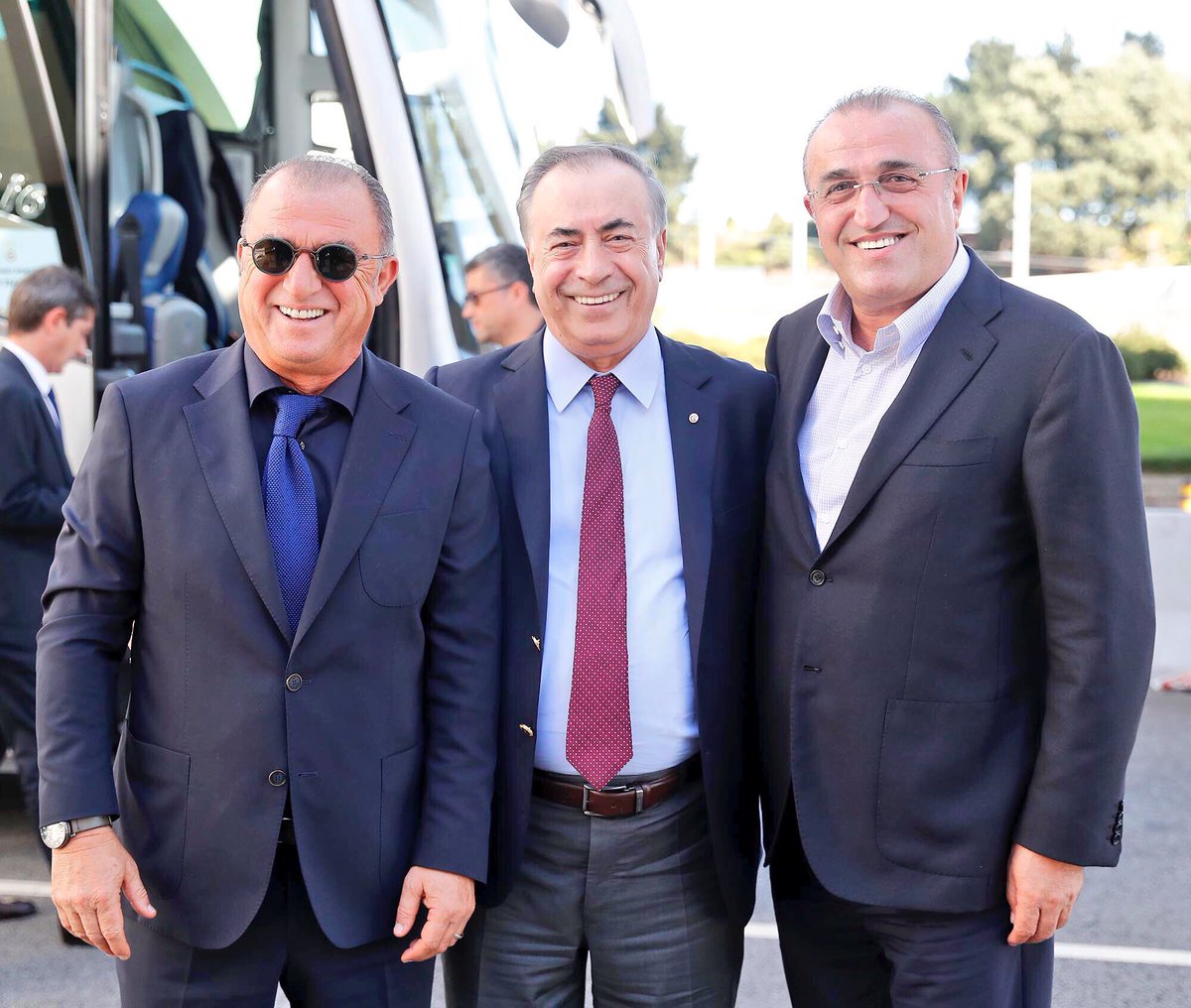 🔥 #HerŞeyYolunda! 
ŞAMPİYONLUK İÇİN OMUZ OMUZA!