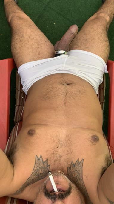 3 pic. Suck me. 
#sebastianrio #biguncutcock #veinycock #bbbh #bigthickcock #daddysbigcock #foreskin