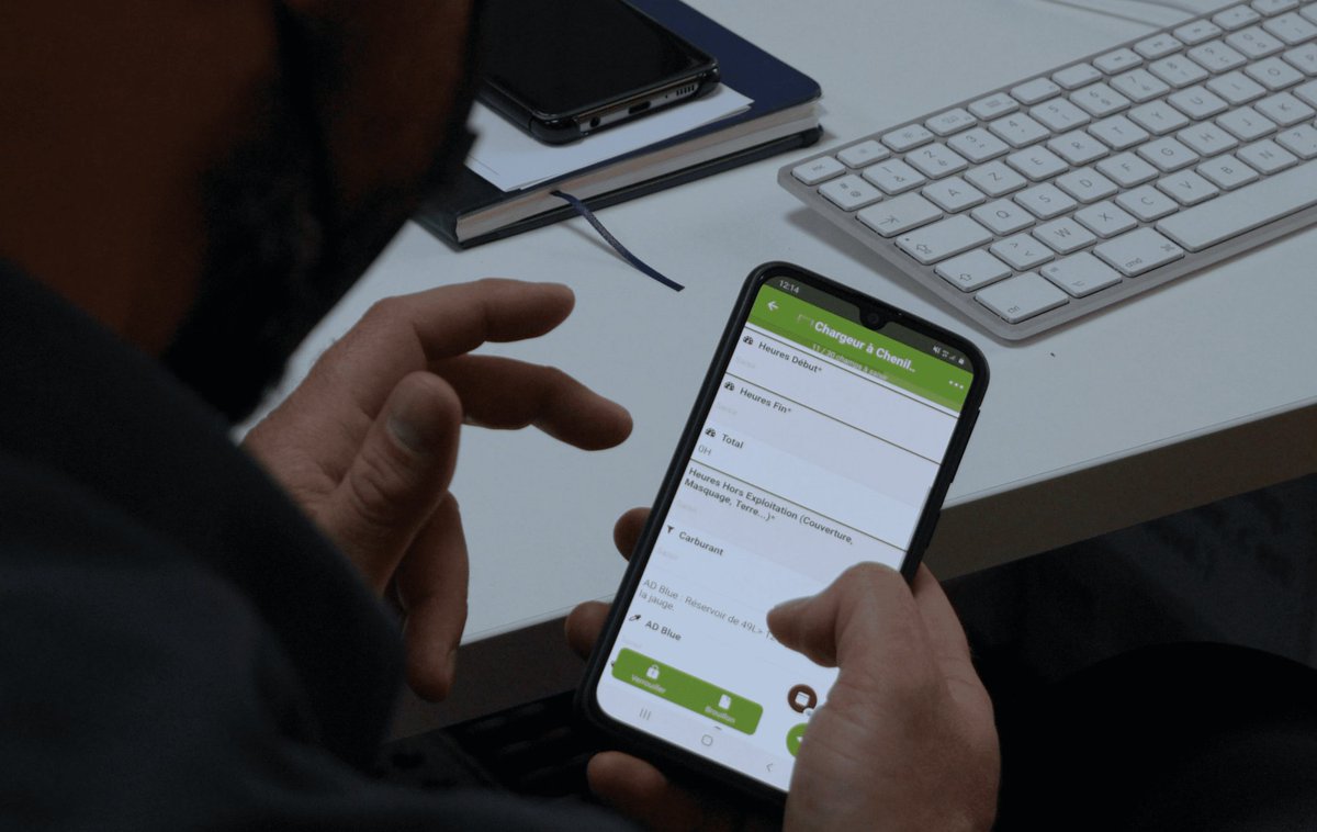 #Experiencedigitale I Romain, attaché d'exploitation chez SUEZ, partage avec nous son expérience de digitalisation. Il parle sans langue de bois de Kizeo Forms et de son service client. 
👉youtu.be/dyiB51Ld1MA