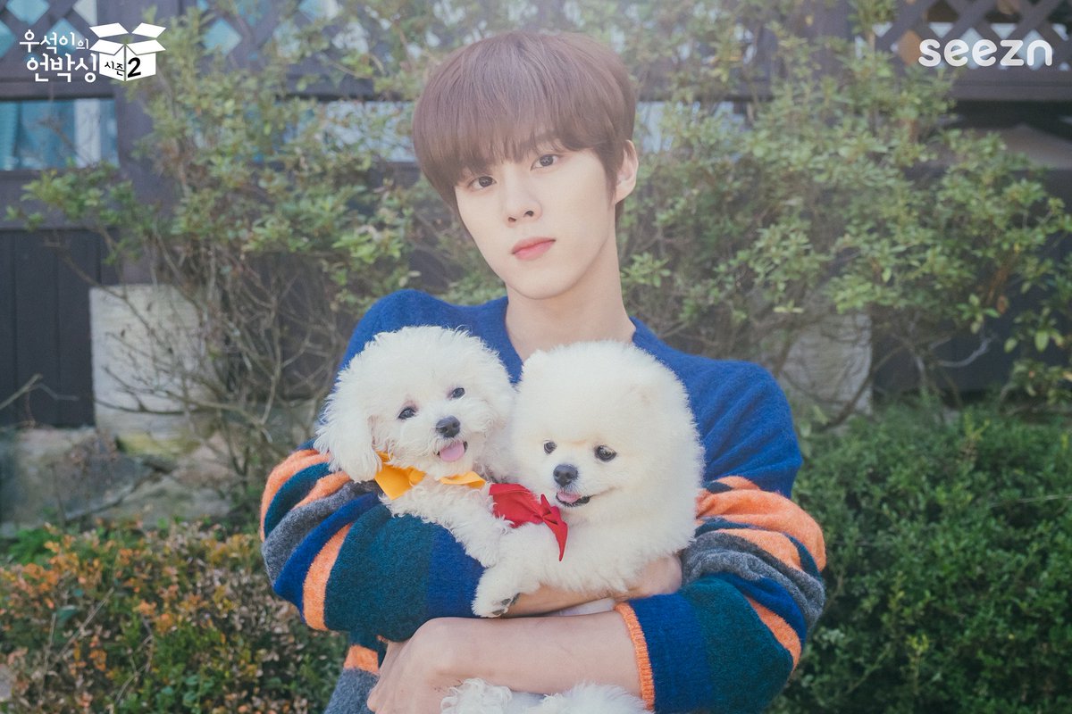 Stella_ltw's tweet photo. be happy with ddadda n bobo😊

#우석이로_가득한_특별한_1027 
#BeautifulWooseokDay https://t.co/gAHlGeyKQi