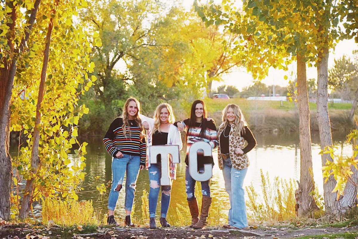 SydneyCobb13's tweet photo. @jaceyspencerr https://t.co/1MA4xERGVO https://t.co/PDVcV0tZQ3