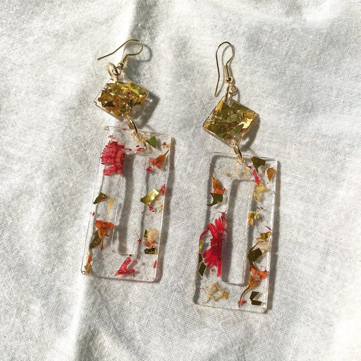 jadespellart's tweet photo. HELP ME REACH MY OCTOBER GOAL!! 

my goal for the month was 10 sales and i’m currently at 7! check out the shop (i’ve got discounted items) and pick something up, or RT for exposure 🥰

LET’S GET ME TO MY GOAL!! 🤩

https://t.co/YMTVNGDbxb https://t.co/GfWx5ii41S
