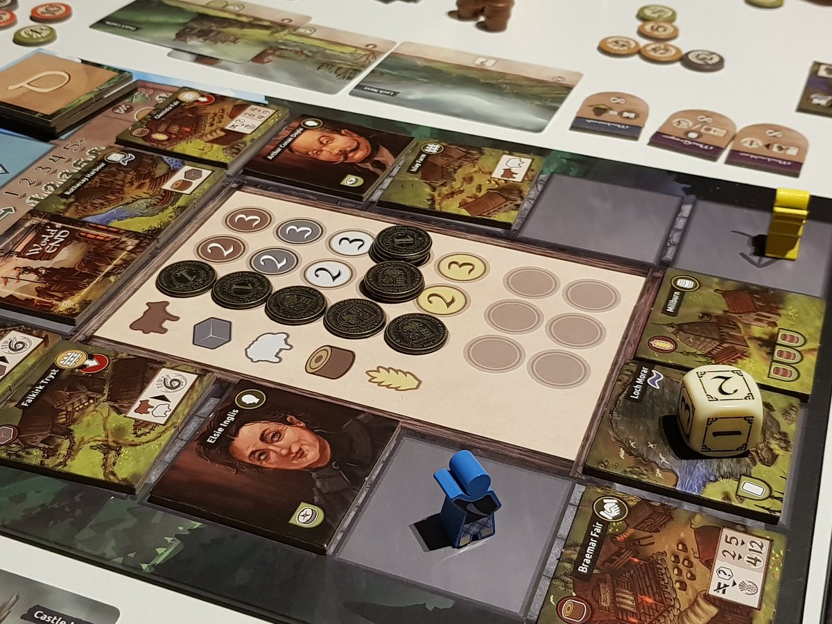EurohellDesign's tweet photo. Unsere erste Runde Glen More II Cronicles lief heute ziemlich holprig. Wir haben lange gebraucht die Aufkleber anzubringen und die Regel zu verstehen. Leider waren auch danach im Spiel noch viele Regelfragen offen. Wie lief eurer Einstieg?
#glenmoreIIchronicles #funtails https://t.co/KjstgTx72a