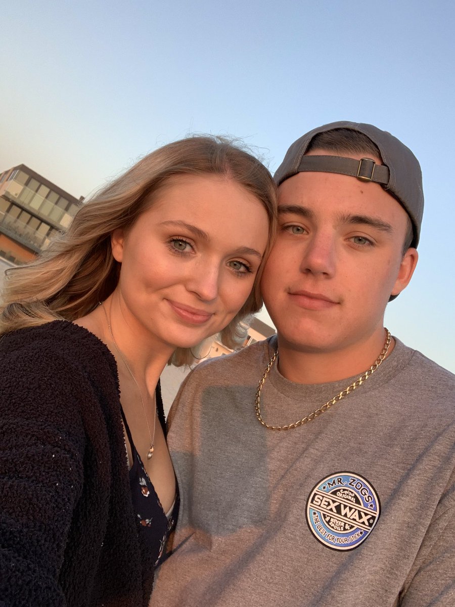 Just happy🥰