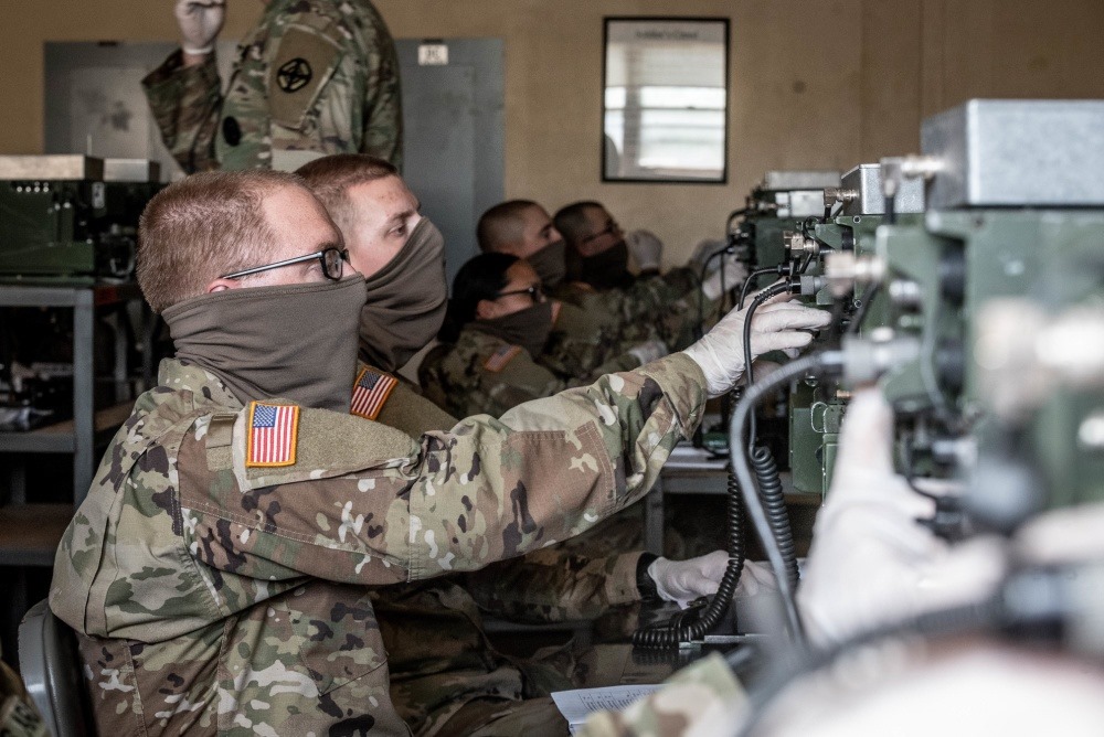 The #USArmy’s priority is to maintain readiness while staying within the CDC guidelines with conducting readiness training during the pandemic. 

Learn how in this edition of STAND-TO!: go.usa.gov/x72Yd

#Ready2Fight #ArmyCOVIDFight