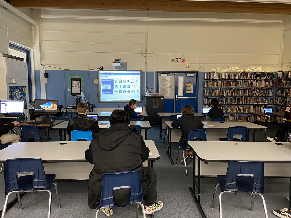 All of our kids are searching on Destiny Discover to check out a new novel for the second quarter!  #WCSDLibraries #ClaytonLibrary1