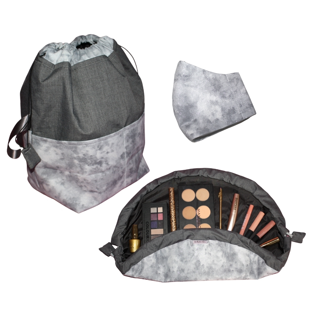 shophandmadeco's tweet photo. Grey Sparkle Gift Collection
#AdultMask #Bee #ChristmasGift #FACEMASK #GiftForHer #GiftInspo #GreyBedroom #GreyDecor #GreyHomeDecor #MakeupBag #SilverDecor #StashAndGo #ToiletryBag #TravelBag
https://t.co/eFCRL9D5w7 https://t.co/IVbPWqRQvL