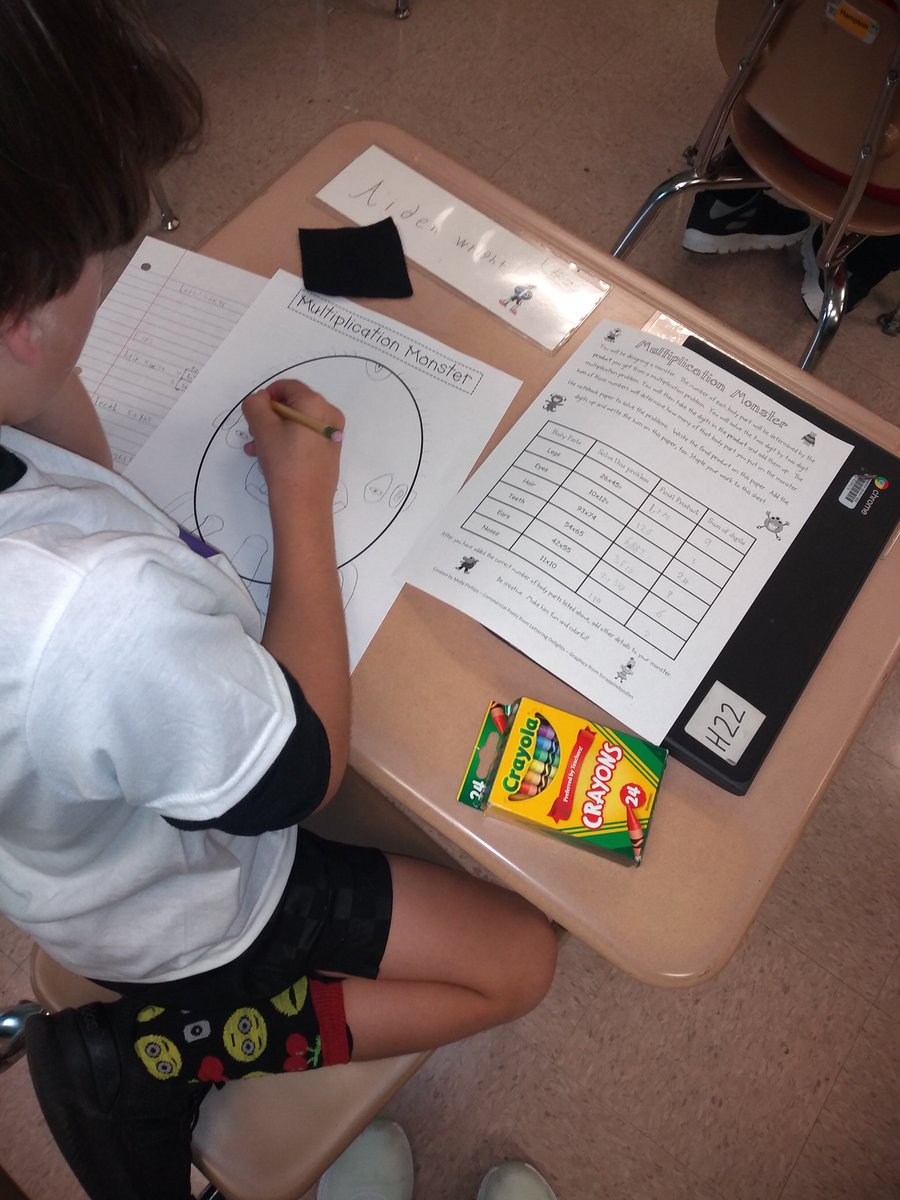 AWilliamsonUES's tweet photo. Who said multiplication can't be fun! They did excellent creating their multiplication monster. https://t.co/izb7aOBoIJ
