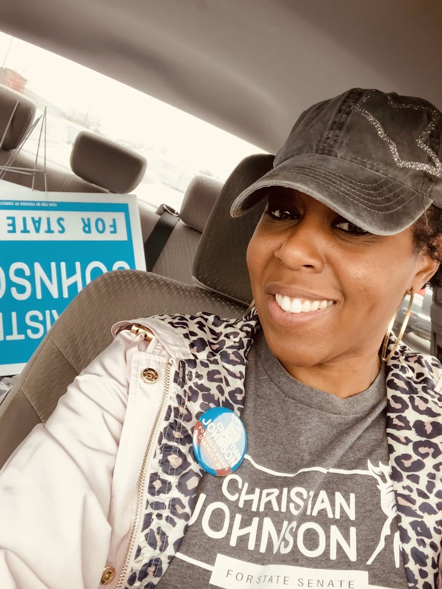 cjohnson4plsd's tweet photo. 8 DAYS OUT LOOKS LIKE QUESTIONABLE YARD SIGN PLACEMENTS AND HATS THAT MAKE STATEMENTS👑!

🗳NOVEMBER 3RD🏃🏾‍♀️ 
#Christian4Ohio https://t.co/6zA13qo8fj