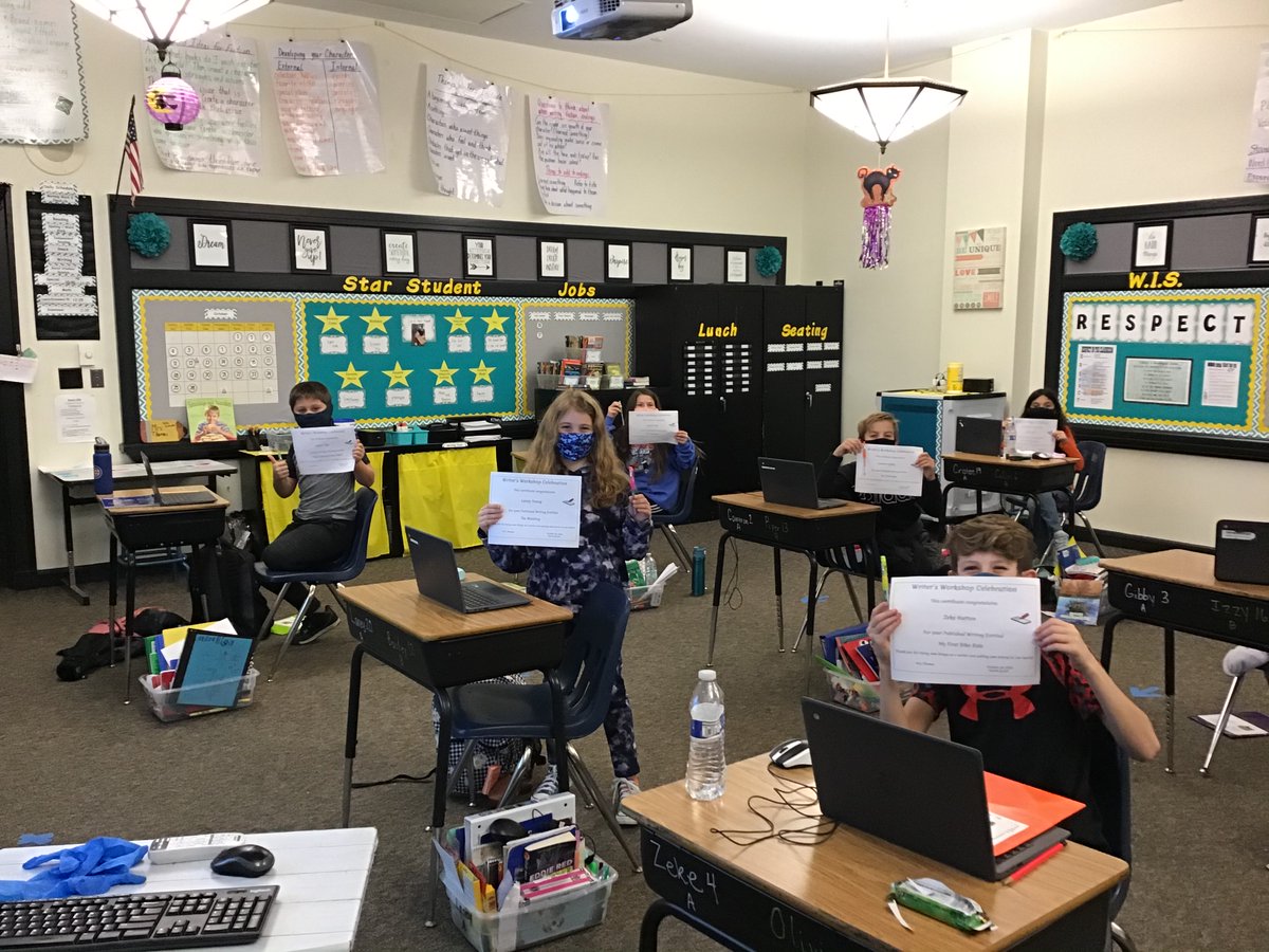 Thomas_4thGrade's tweet photo. Writer’s Workshop Celebration: Round 1! 🥳📝We  enjoying hearing each Personal Narrative and  complimenting one another.  Way to go Room 302!  🏆🙌🏻@wispekin #d108ourpurpose @TCRWP https://t.co/S59VFjSWfa