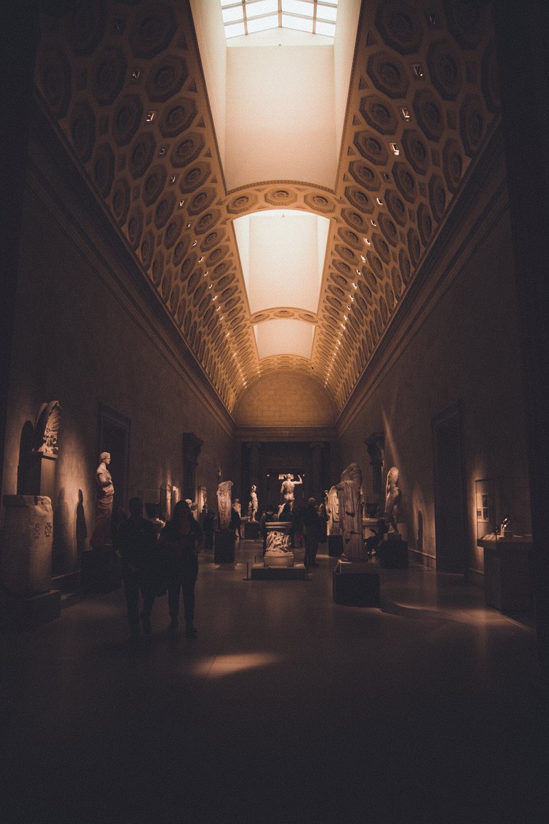 Irfaanz's tweet photo. Lets go to a museum https://t.co/JWwKGKQ8Vy