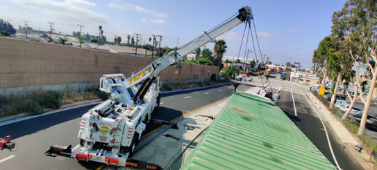 PepeTowing's tweet photo. Big Flipper makes the job look easy from every angle. Any guesses on how this rotator got his name? #bigflipper #heavytowing #tow https://t.co/SZVxmLffi5