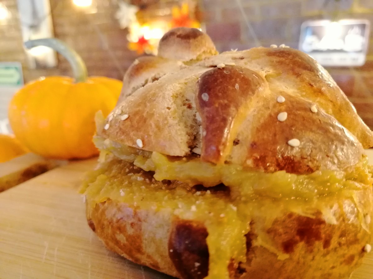 LaMagdalenaCafe's tweet photo. @ChefMarianoS Se ve super, como los panes de muerto rellenos de @LaMagdalenaCafe, una verdadera delicia en San Jerónimo Lídice

56 2180 7520
https://t.co/Lc8aYQazph https://t.co/Qz12g7En9n