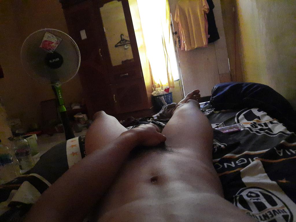 Andik63545978's tweet photo. gabut.....
DM vcs live https://t.co/x5jHEYMy45
