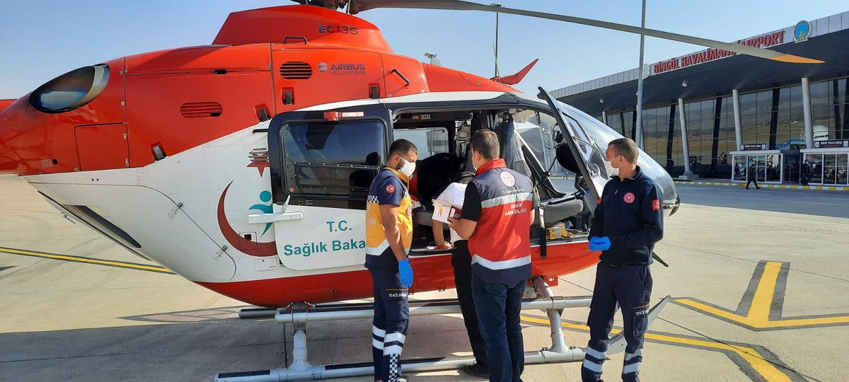 acilafetgovtr's tweet photo. #HelikopterAmbulans'ımız tedavisi Kayseri Şehir Hastanesi'nde devam edecek olan hastamızın, Bingöl'den naklini sağladı. https://t.co/pwXaunKWqE