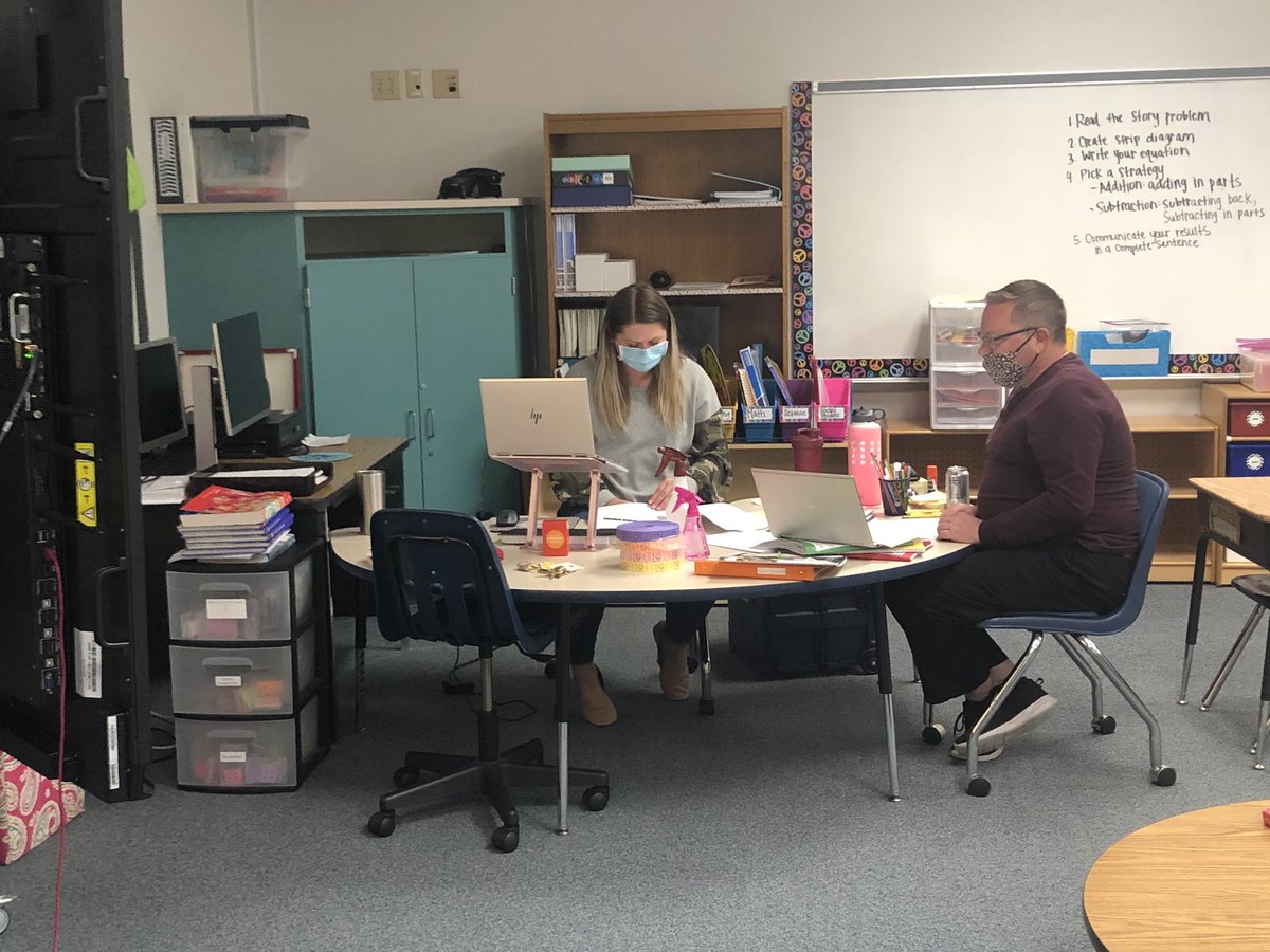 DlrMaggie's tweet photo. @TeamRiverchase 🦅s were soaring this morning #smallgroups #PLC #KnowShowChart Great #teachers never 🛑 learning, believing, dreaming, trying ♥️ https://t.co/Mk1kQCmIOv
