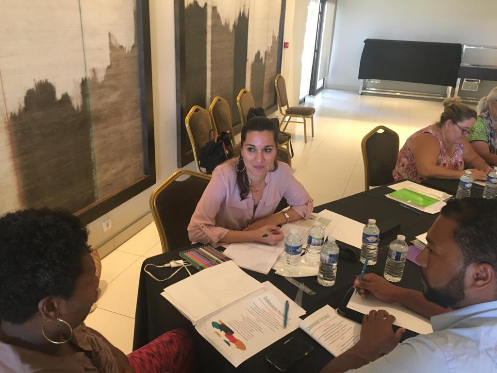 ieppformation's tweet photo. 😍[ un rayon soleil de la semaine]😎
Les élus de Nouvelle-Calédonie étaient en formation " coopération décentralisée" dans la ville de Nouméa . Merci pour leur confiance. Rassurant, il y a des territoires ou le #Covid-19 est maitrisé. https://t.co/xLzLvAuFEp