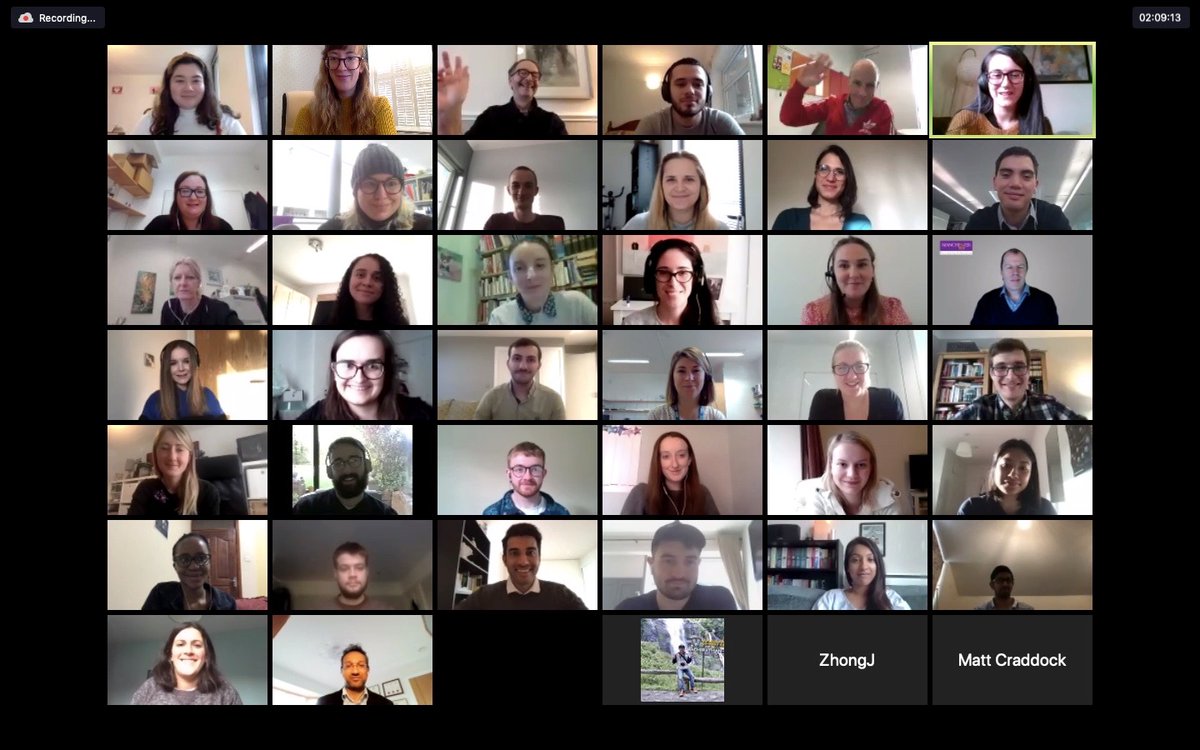 MCRCnews's tweet photo. 👋 Welcome to all our new CRUK Manchester Centre and @UoM_DCS PhD researchers and @TheChristieSoO fellows!
This year was very different from our usual networking event but we hope everyone enjoyed learning about the experiences and top tips from your fellow cancer researchers. https://t.co/nBwVfW3ly0