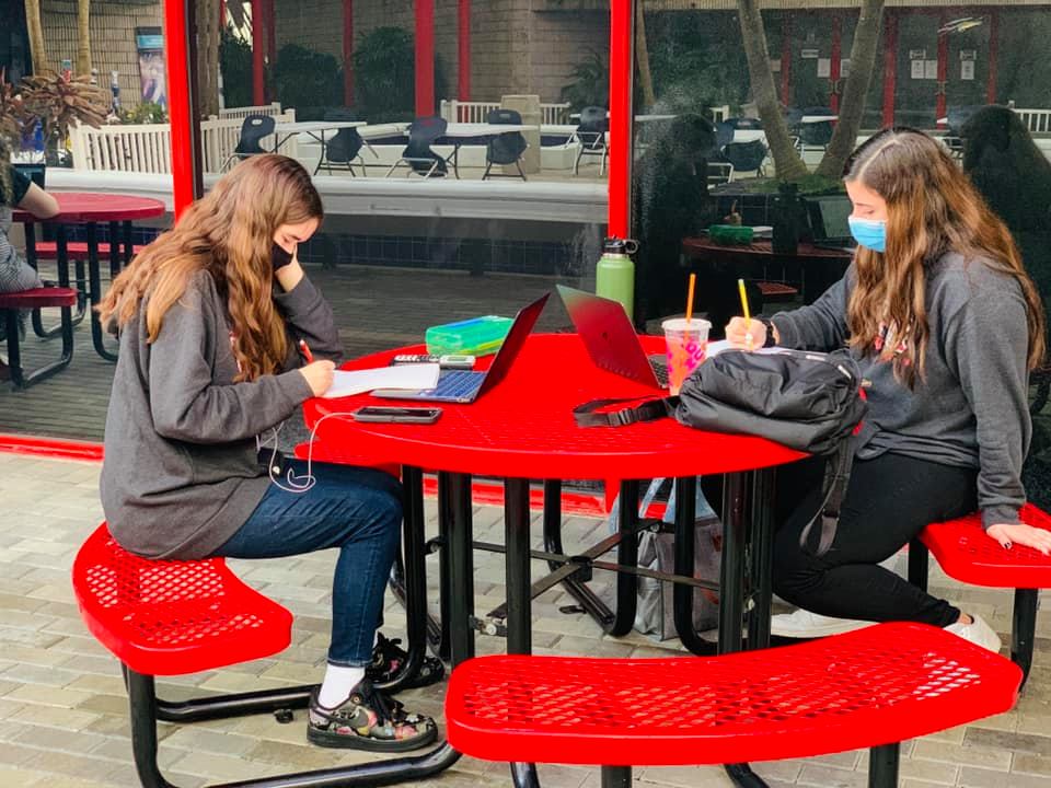 DKJABoca's tweet photo. #DKJA is so excited to welcome more of our students back into the building as part of our re-entry plan. We are also excited to welcome new eagles to our campus today for the very first time. #TheDKJAWay https://t.co/fH70f2e2Gv