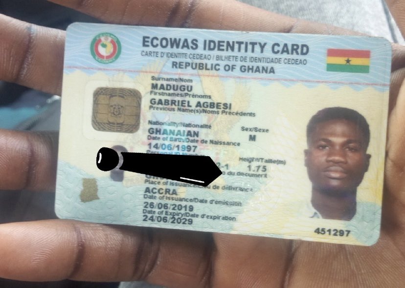 missingpersonLi's tweet photo. Pls rt till it gets to the owner
This ID was left in a troski,this is the driver's number 0553201434
Cc
@jahs_larry
#missingIDcard https://t.co/ujwMZZ3PPz