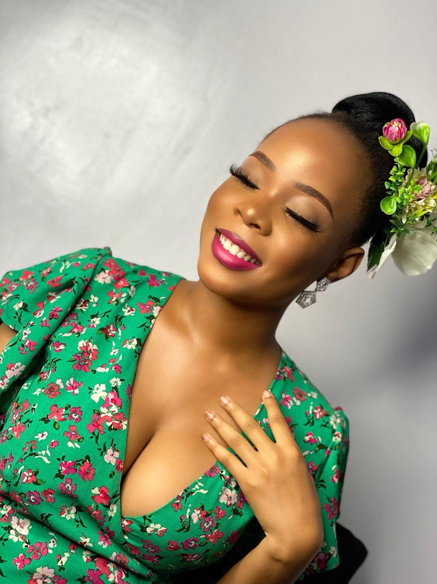 JolieModels's tweet photo. Let's bless your timeline!!
We hope your Monday was green 💚and beautiful😍 
If you like Rest of JMA, kindly retweet and like.
We are open for bookings via dm on Twitter, Instagram or our website.
#joliemodels #makeup #NaturePhotography #beauty #Twitter #Trending #makeupartist https://t.co/URJeKpJkQp