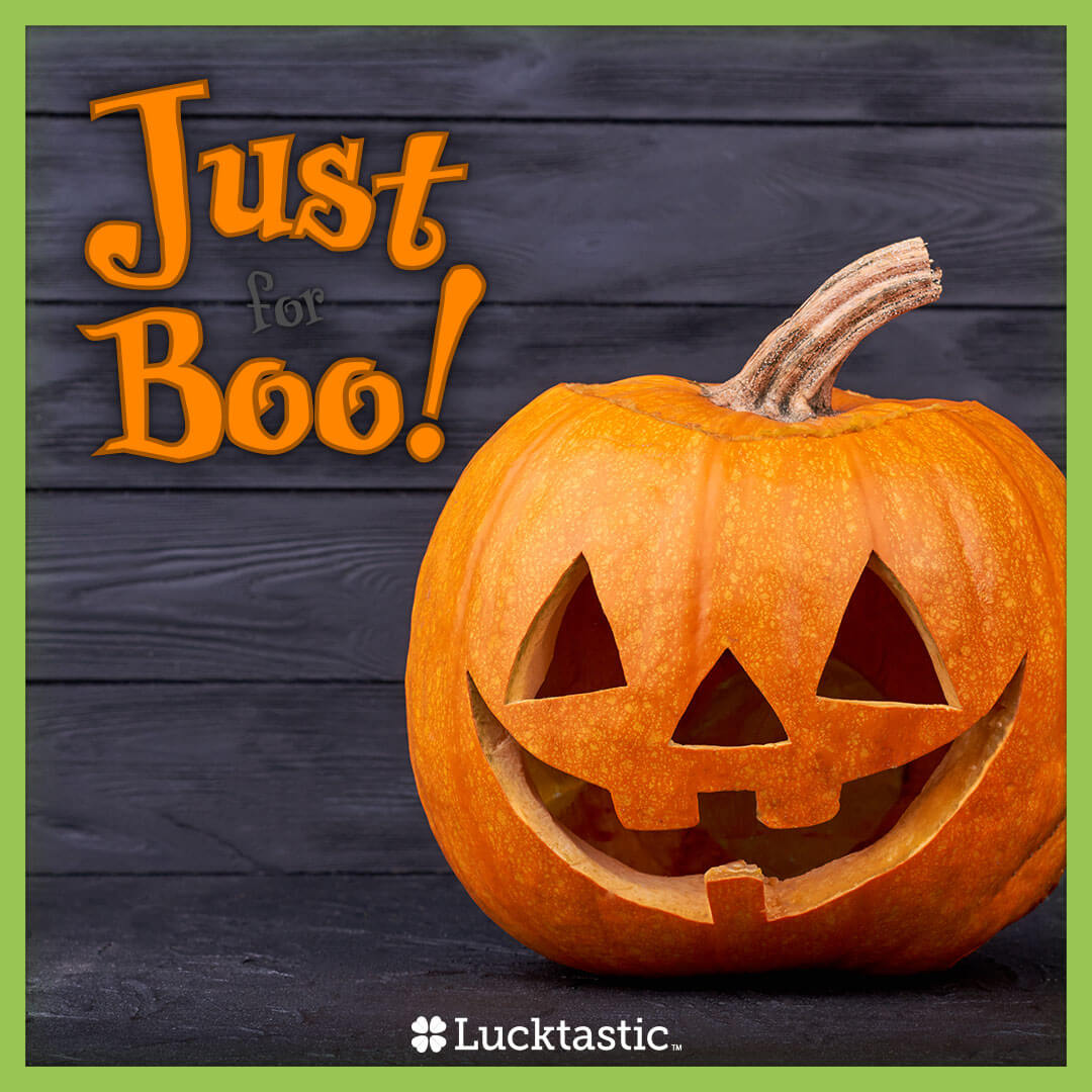 PlayLucktastic's tweet photo. Halloween is creeping up... You could win $300 by entering our Just for Boo! contest in app by Halloween. 🎃Don’t miss out on your chance to be our winner!👻
https://t.co/k5Y4hgBeeX https://t.co/TsYIxa7pYK