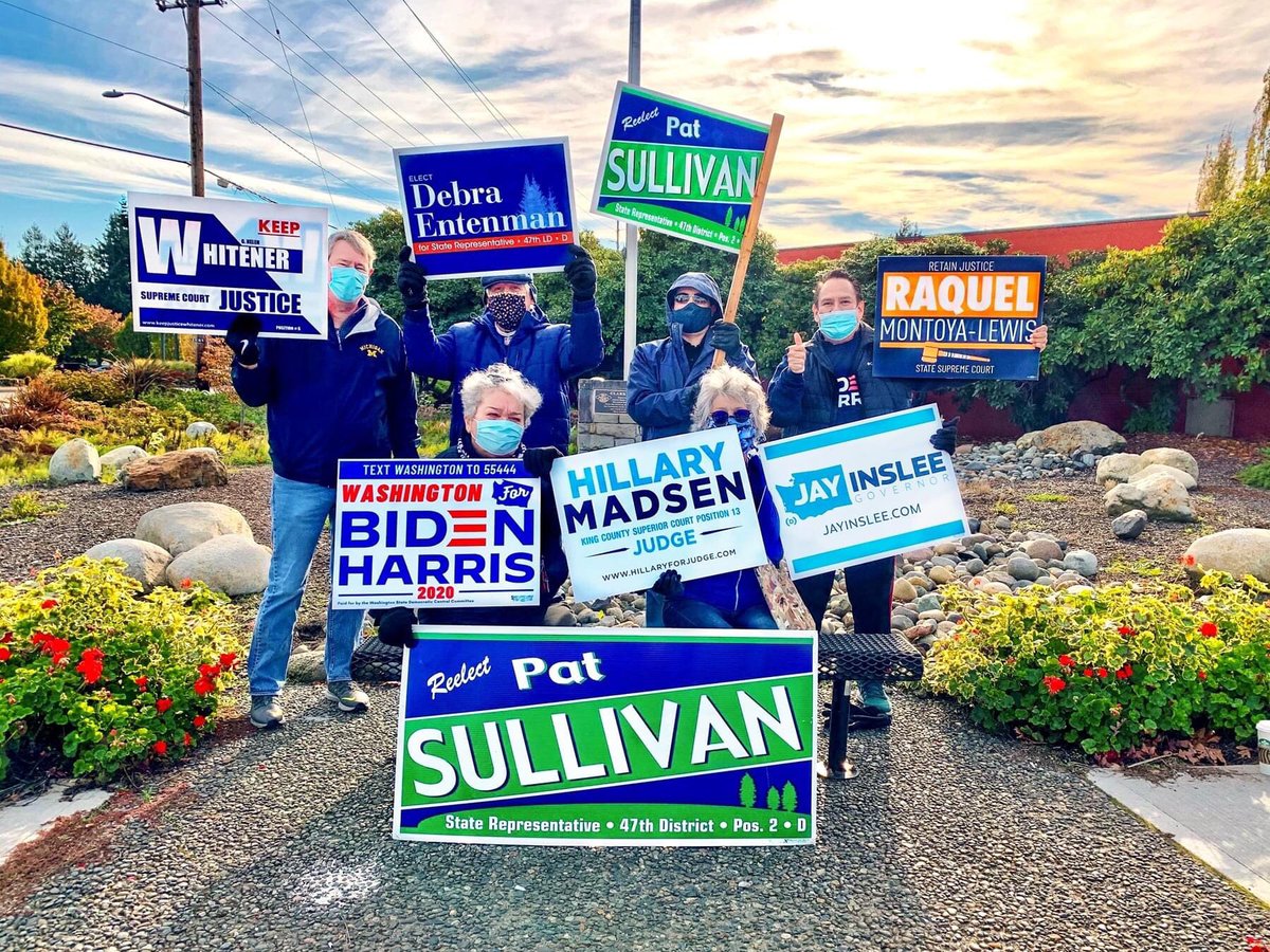 RepPatSullivan's tweet image. What a beautiful weekend for sign waving &amp;amp; reminding our neighbors to #VoteBlue! Thank you @WA47Dems for organizing. We’ll be calling, texting &amp;amp; sign waving to #GetOutTheVote this week! Email info@votepatsullivan.com if you’d like to get involved! #VOTE #VotePatSullivan