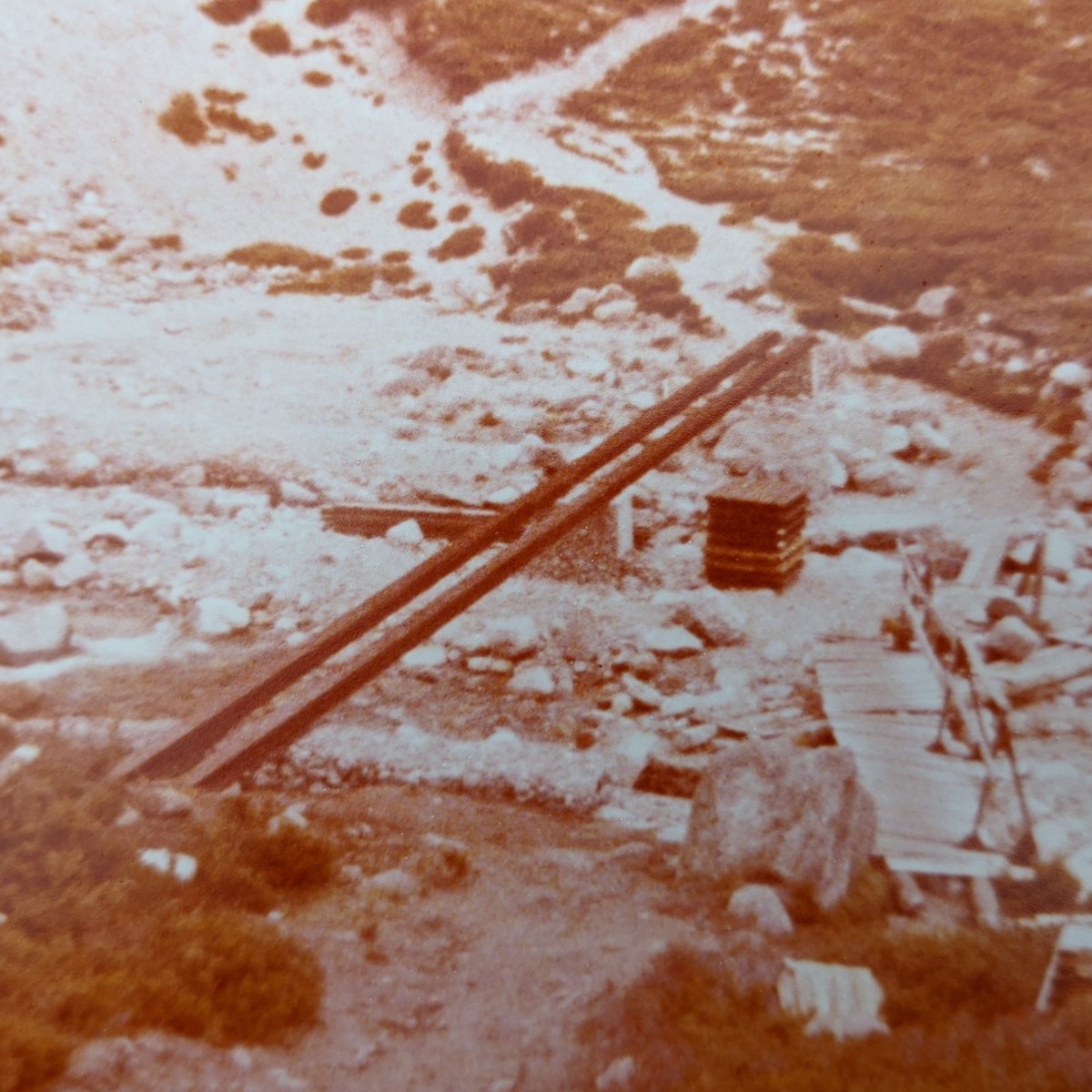 ForestryLS's tweet photo. In the late 1970s, a group of students built an iconic bridge in the Cairngorms which has served adventurers for almost 40 years. With the bridge succumbing to the elements, one of its creators, returned to say farewell.

Read the story of Utsi Bridge - https://t.co/uINlKGxRx1 https://t.co/ACQ8f0LTGi