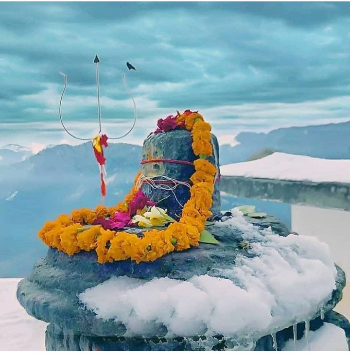 #HarHarMahadev Bless all my friends and their family... 🙏❤ https://t.co/HuNXhIuB9H