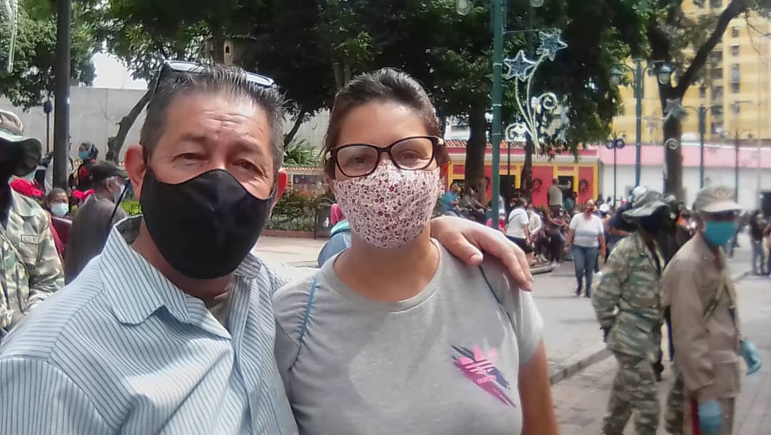 clapuertoescon1's tweet photo. #SanJuanEnSimulacro #BrisaBolivarianaEnVictoria Toda Venezuela asistió al #SimulacroAN2020 ejerciendo así su derecho al VOTO Ven Vamos Juntos Pa' la Amsablea Nacional @NicolasMaduro @SanJuanPSUV @YazminPsuv @CLAP_PQ_SANJUAN @ZamarisRamon https://t.co/MWH6VKWU7K