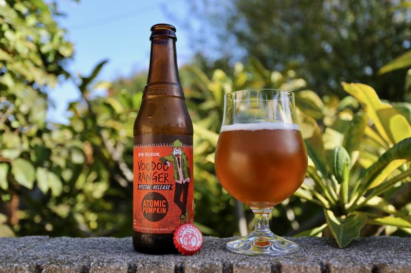 BumFloat's tweet image. #OnTap for this week is @newbelgium’s Voodoo Ranger Atomic Pumpkin Ale! the Voodoo Ranger Atomic Pumpkin is the perfect fall beer for any drinker looking for more than just another pumpkin or Oktoberfest beer. RT if you’d have a sip! #brewlife #beerlover #outdoors #bumfloat
