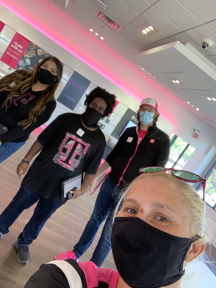 jenny_foss's tweet photo. Congrats to the queen of the north @berereyes2011 on Q3 winners circle @tobiastjones @cjgreentx #TEXASDNA #NETXisNEXT https://t.co/XZKC4oHuzf