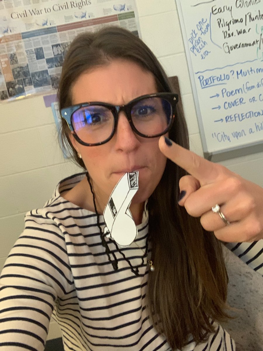 WarhillSCA's tweet photo. SCA team doing Monday Night Football!! 🏈🥳 #whsvirtualspirit https://t.co/LqTA2VA9vn