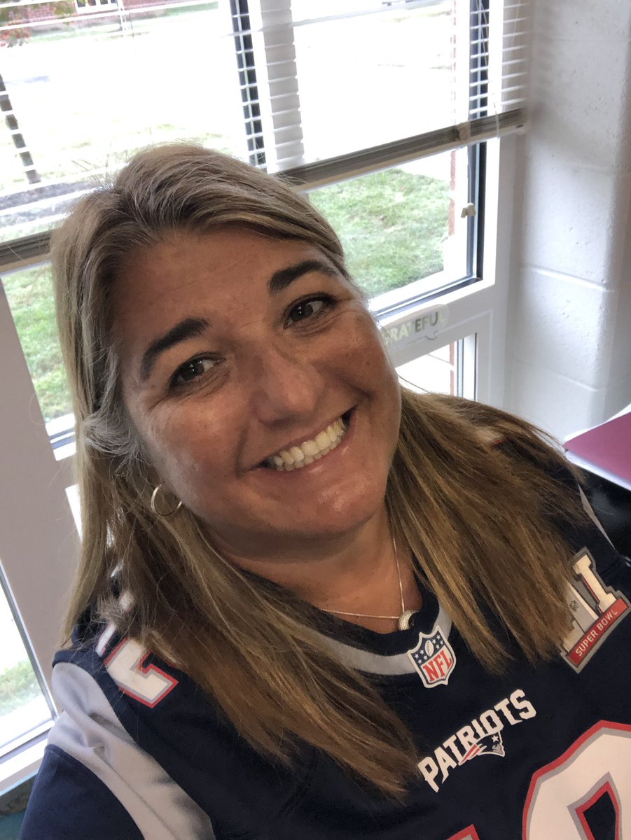 WarhillSCA's tweet photo. SCA team doing Monday Night Football!! 🏈🥳 #whsvirtualspirit https://t.co/LqTA2VA9vn