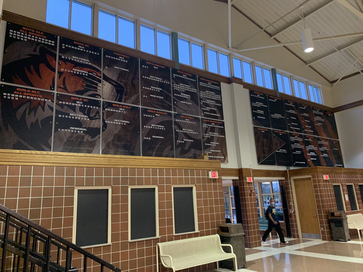 Warsaw_Tigers's tweet photo. New Warsaw Championship Mural is up outside of the Tiger Den! What a way to showcase our athletic history and success! 🐅 Special thanks to @MuralChamps for this incredible product! #WeAreTigers https://t.co/FMTQ3vNLuq