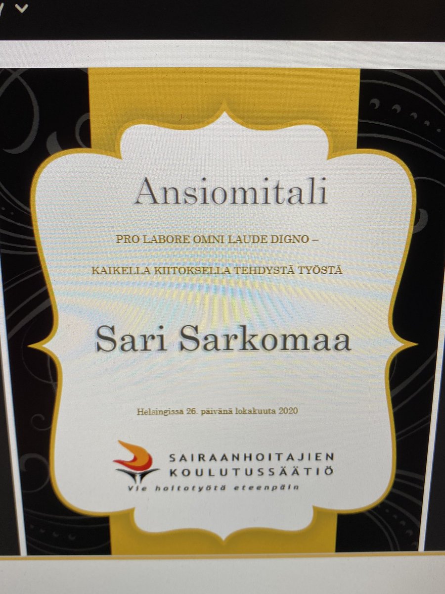 NinaHahtela's tweet photo. SHKS:n jakoi tänään ansiomitalit kaikella kiitoksella tehdystä työstä. @Sairaanhoitajat onnittelee Kimmo Lehtosta ja @sarisarkomaa ’ta! https://t.co/bjo1b21mis