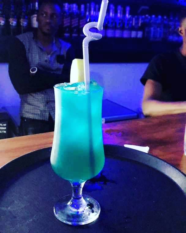 VLB_Ibadan's tweet photo. How about sipping this chilled Vegas Blue Lagoon Cocktail to cool off the stress from today's work or business.🥂
You can Fashola us @ 47 Sango-UI Road, Opp Hexagon, Samonda, Ibadan. Visit Vegas Lounge &amp; Bar too chill out

ASUU Desmond Elliot #EndBadGovernmentinNIGERIA https://t.co/TwShpL2cUp