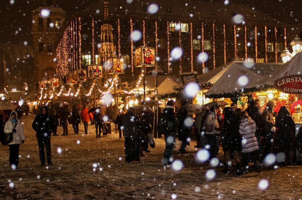 Corona: Auch Christkindlesmarkt in Nürnberg wird abgesagt https://t.co/vAjWeCSurF https://t.co/30LROtoCxw