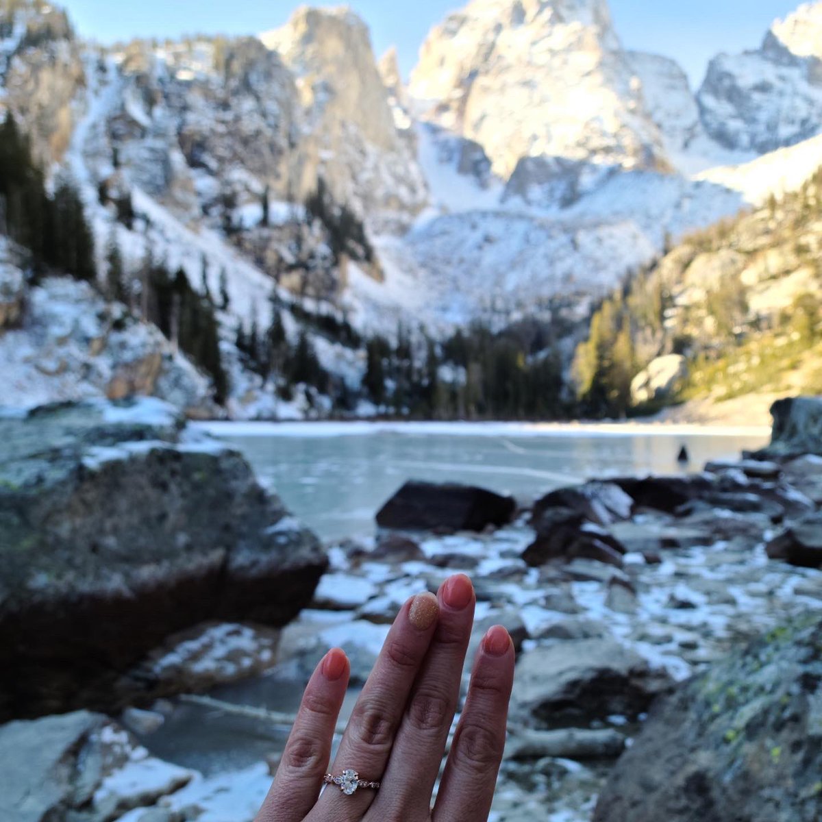 Returning from the best weekend to the best team ever!! 🎯❤️💙💍🏔 #3283 #worksomewhereyoulove