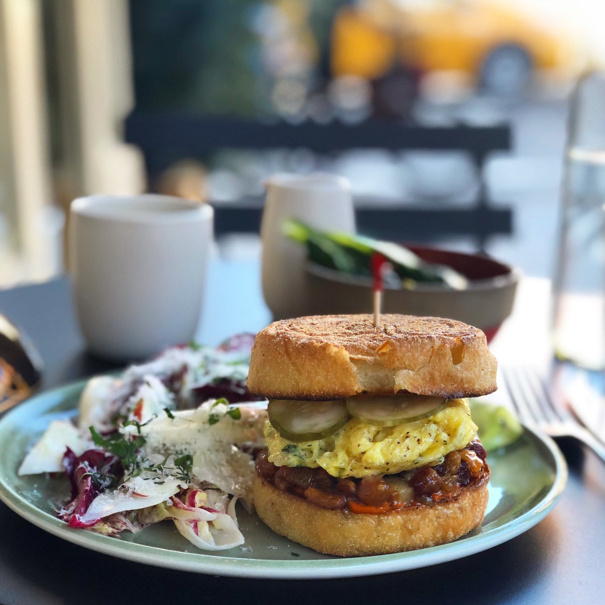 AllIndustry's tweet photo. Brunch time! On #ep269 (41:05), @sharibayer shares her jammin’ #solodining #brunch @ #232bleecker. It’s bacon jam, egg &amp; cheese on a housemade English muffin &amp; more! Listen @heritage_radio! 🎧🍽✨ https://t.co/Fq7VGipLmM https://t.co/6fW1GJQk2L